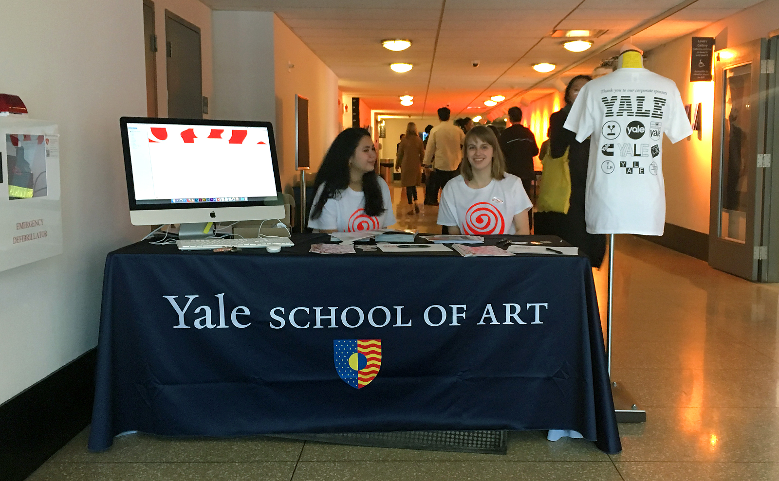 yale-tshirt-4